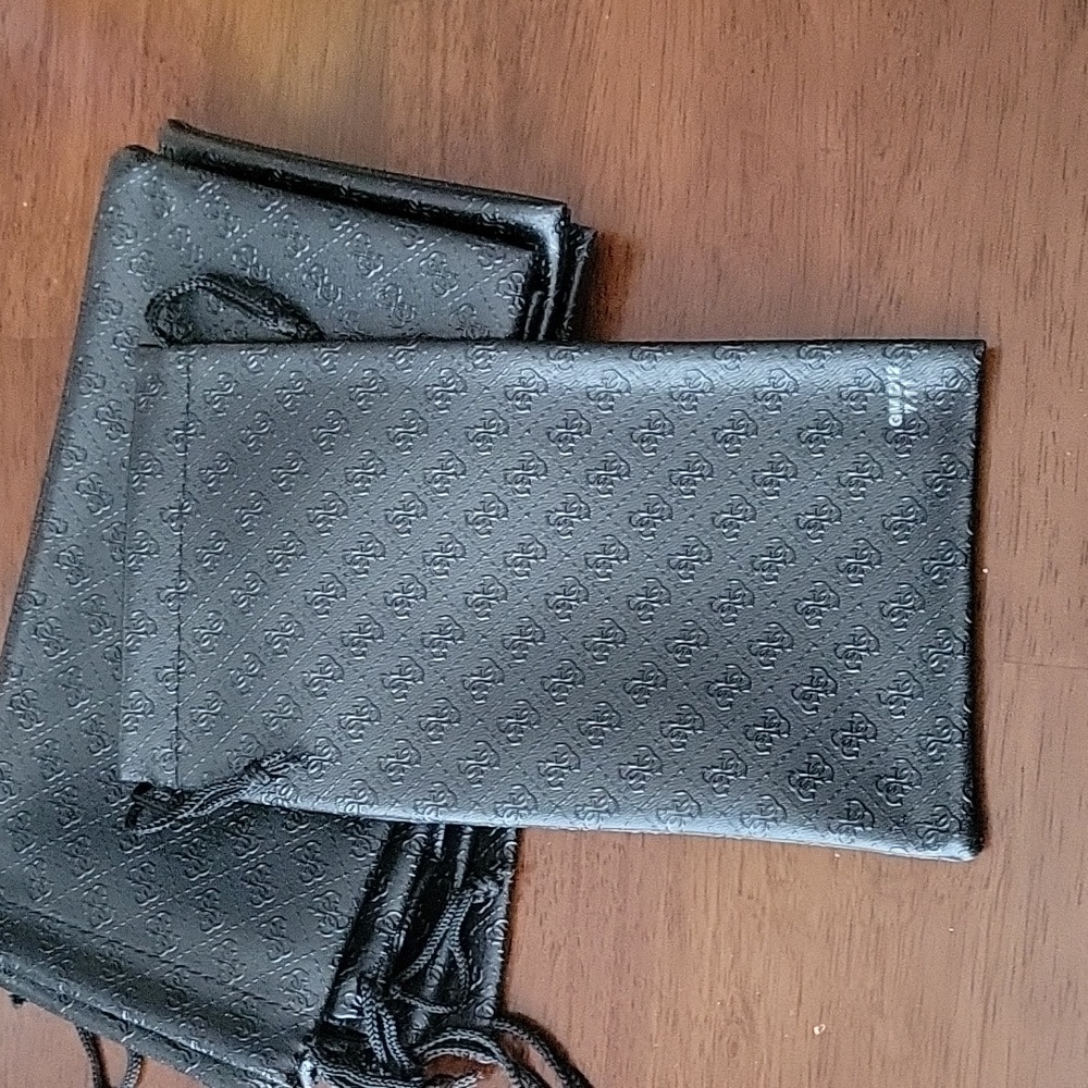 Sunglasses case - Picture 3 of 4